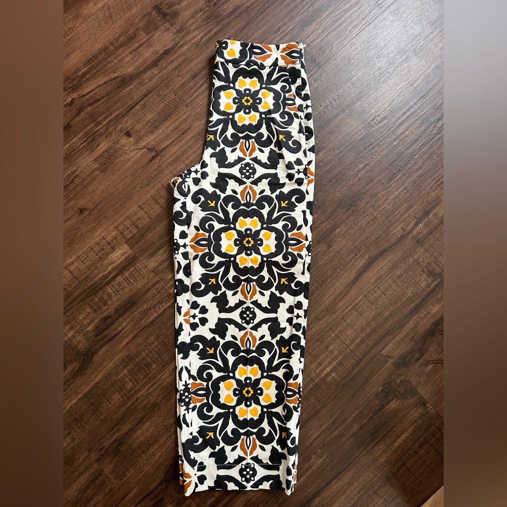 Boden Floral Print Pants in Black, White & Yellow